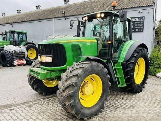John Deere 6920 الجرارات