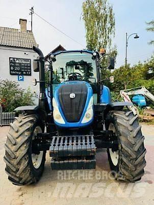 New Holland T5.110 الجرارات
