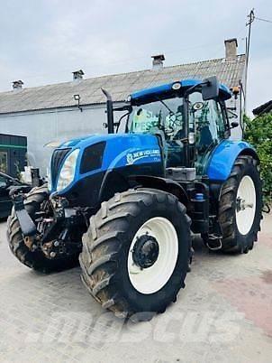 New Holland T7.210RC الجرارات