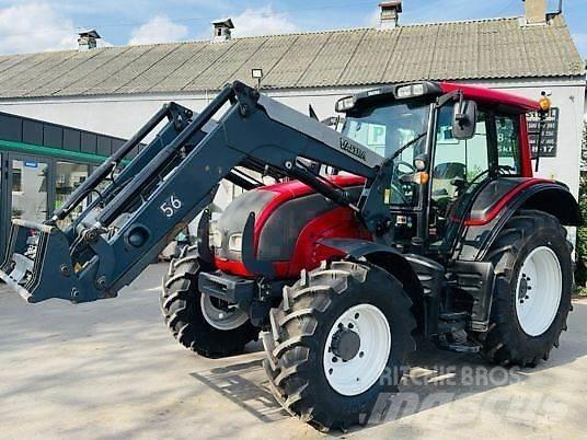 Valtra N101 الجرارات