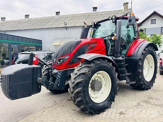Valtra T234 ACTIVE الجرارات