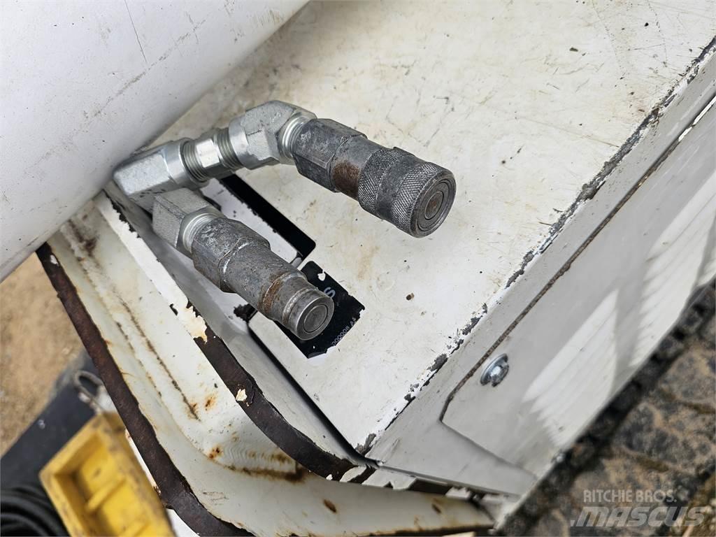 Altec DB37 رافعات ومنصات أخرى