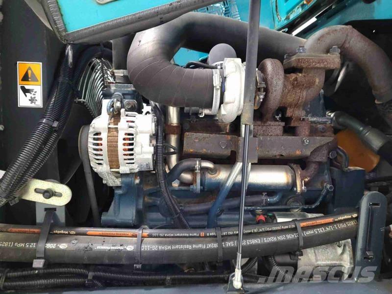 Combilift C6000 شاحنة المناولة رباعية الاتجاهات