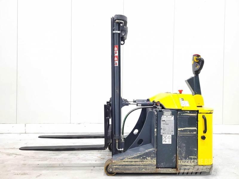 Combilift CS1500 شاحنات مناولة ذاتية الدفع