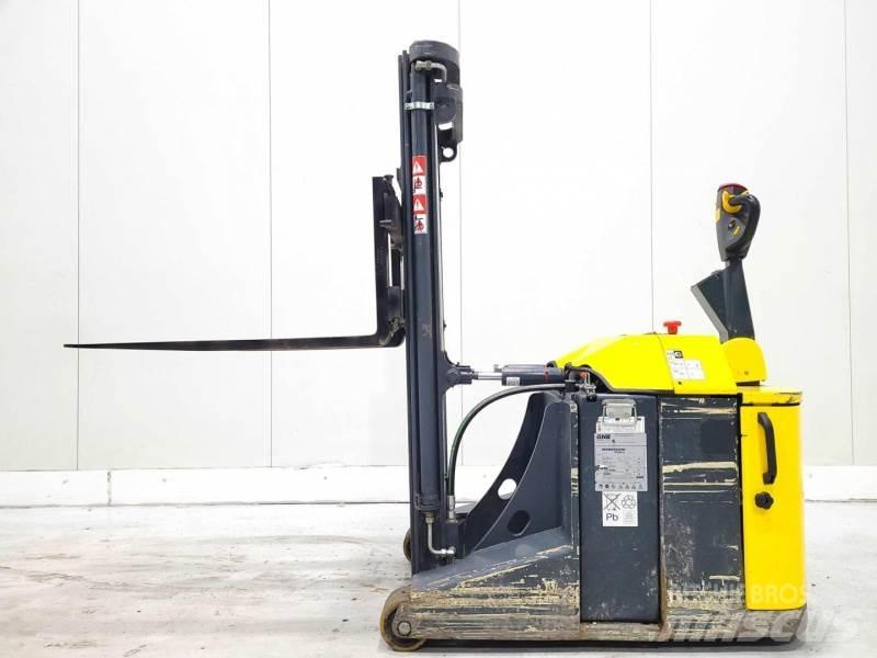 Combilift CS1500 شاحنات مناولة ذاتية الدفع