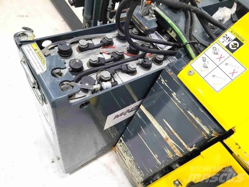Combilift CS1500 شاحنات مناولة ذاتية الدفع
