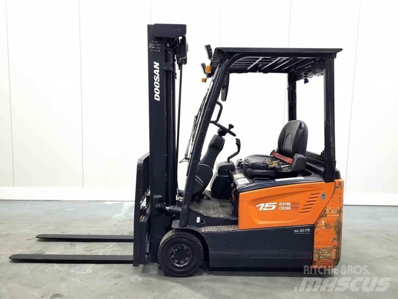 Doosan B15T-7 شاحنات ذات رافعات شوكية - أخرى