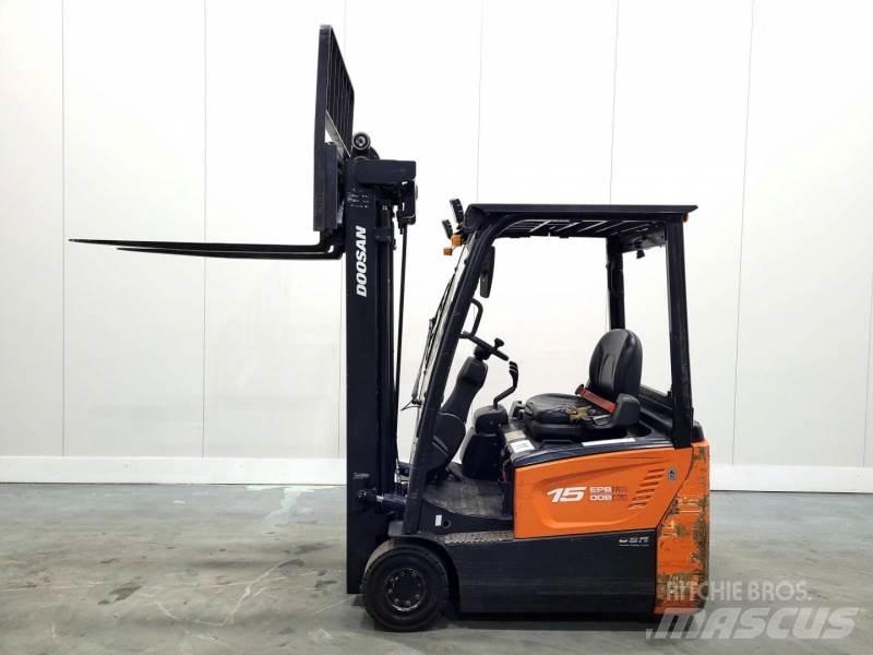 Doosan B15T-7 شاحنات ذات رافعات شوكية - أخرى