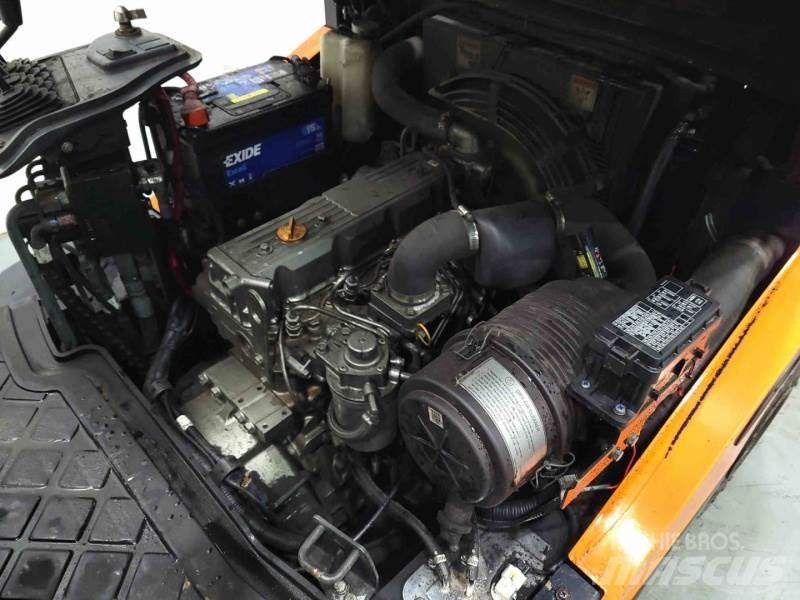 Doosan D33S-7Y شاحنات الديزل