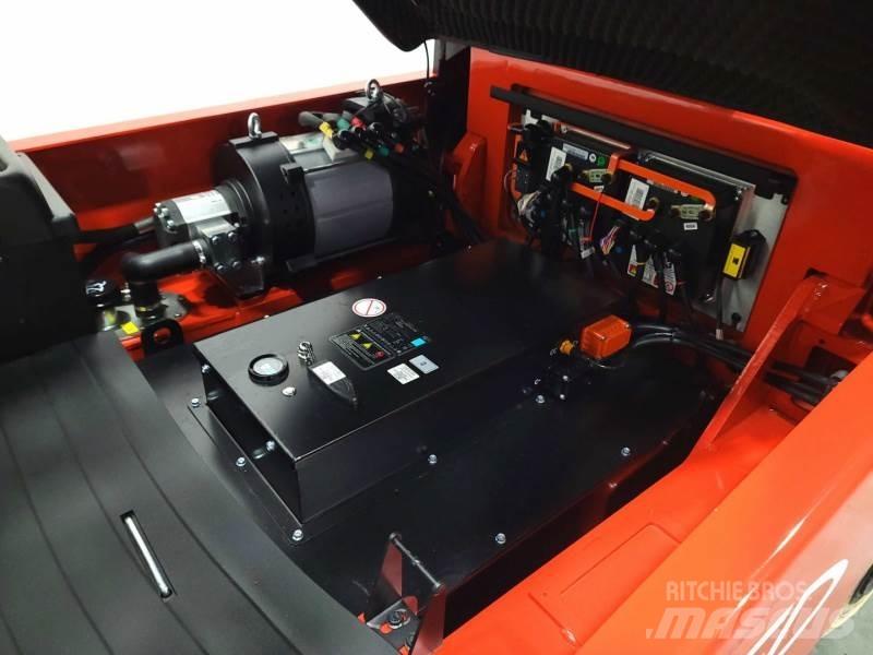 EP CPD50L1 560 HC شاحنات ذات رافعات شوكية تعمل بالكهرباء