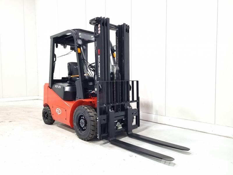 EP EFL252X2 HC 280 شاحنات ذات رافعات شوكية تعمل بالكهرباء