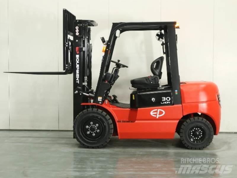EP EFL302 HC 410 RENTAL شاحنات ذات رافعات شوكية تعمل بالكهرباء