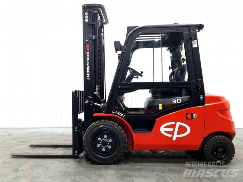 EP EFL303B 205 HC شاحنات ذات رافعات شوكية تعمل بالكهرباء