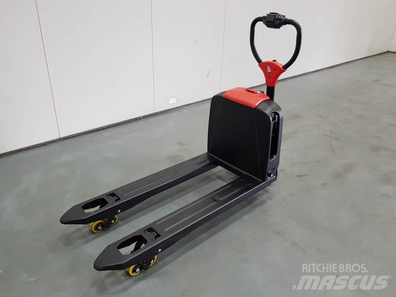 EP F4 PALLET TRUCK شاحنة يدوية بمنصة نقالة
