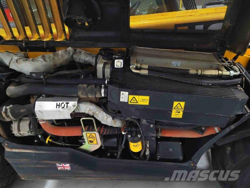 JCB 525-60T4 RENTAL مناولات متداخلة