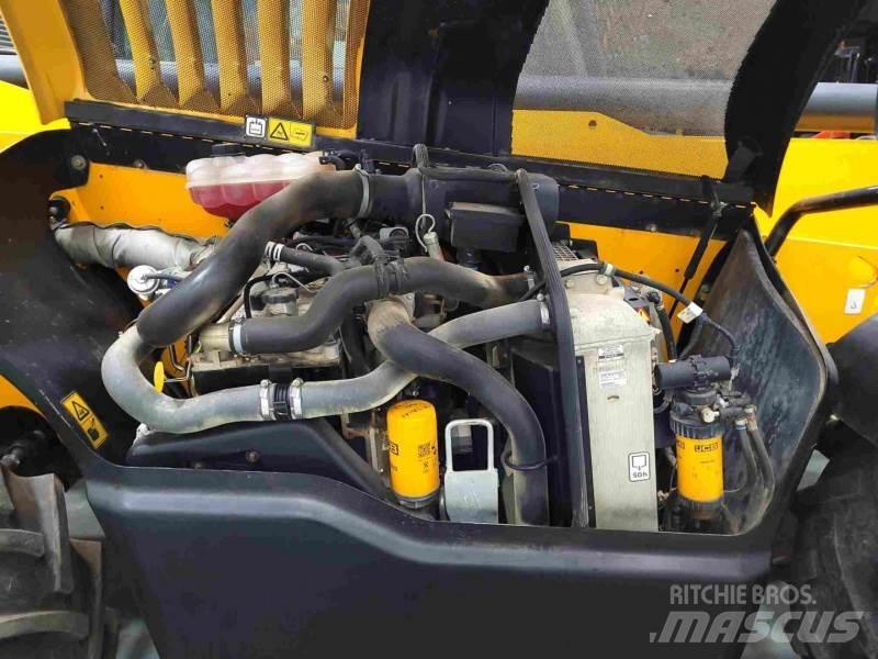 JCB 535-125 HIVIZ مناولات متداخلة
