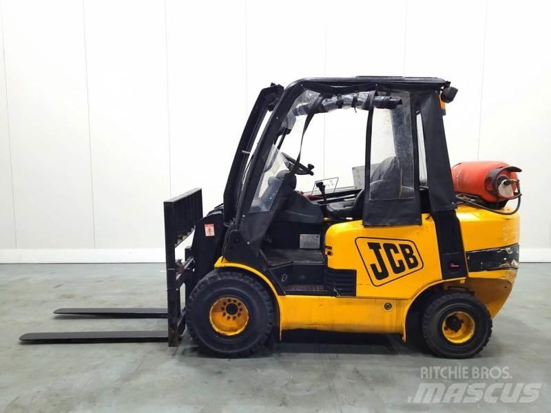 JCB TLT30G مناولات متداخلة