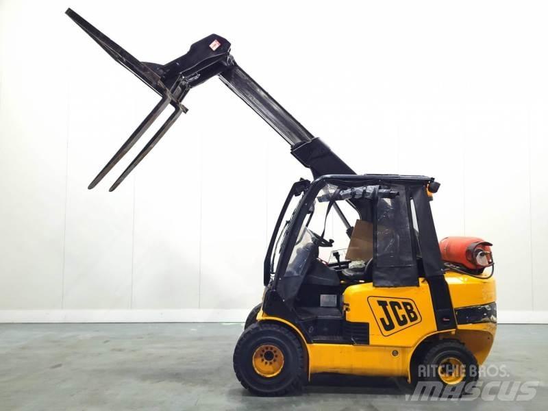 JCB TLT30G مناولات متداخلة