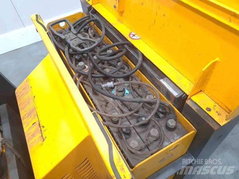 Jungheinrich EJG 108 شاحنات مناولة ذاتية الدفع