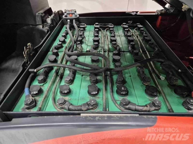 Linde E16PH-02 شاحنات ذات رافعات شوكية تعمل بالكهرباء