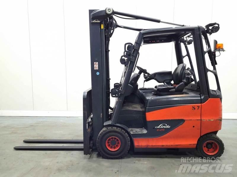 Linde E25H-01/600 387 شاحنات ذات رافعات شوكية تعمل بالكهرباء