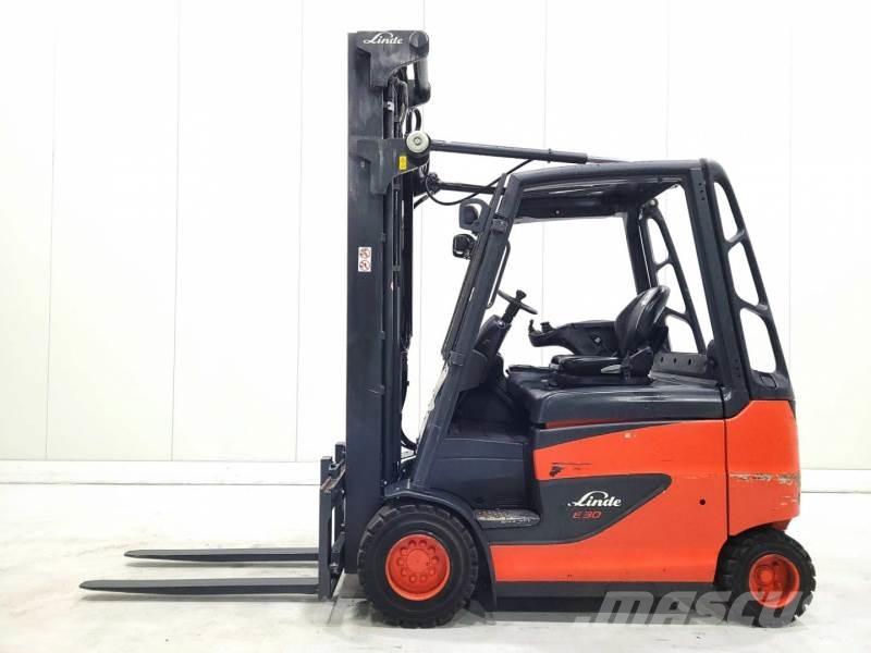 Linde E30 387 شاحنات ذات رافعات شوكية تعمل بالكهرباء