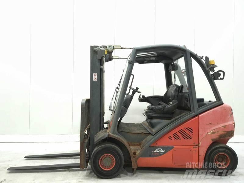 Linde H20D-02/600 شاحنات الديزل