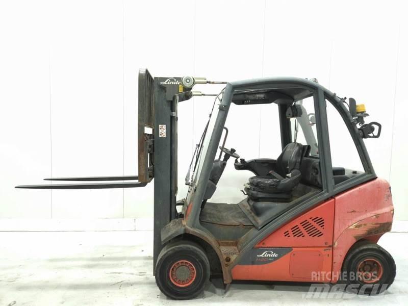 Linde H20D-02/600 شاحنات الديزل