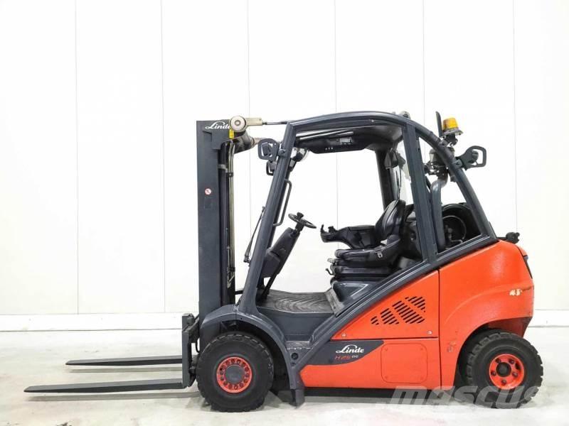 Linde H25T-02 شاحنات LPG