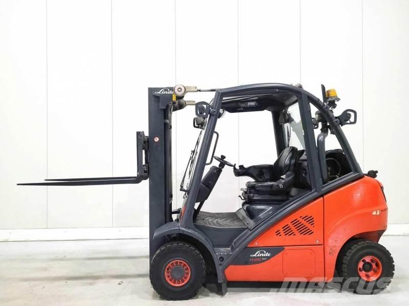 Linde H25T-02 شاحنات LPG