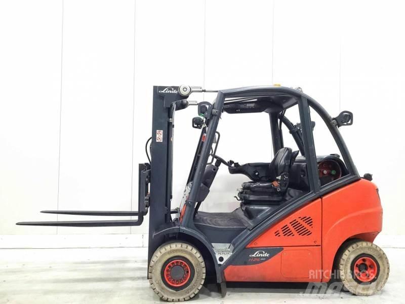 Linde H25T-02 شاحنات LPG
