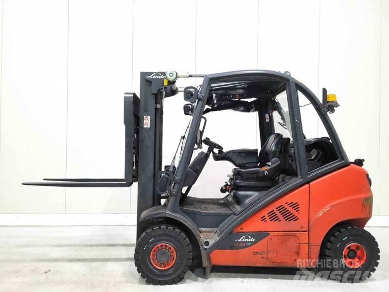 Linde H25T-02 شاحنات LPG