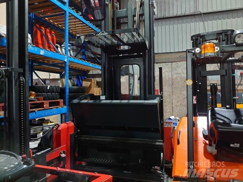 Linde K10 011 شاحنة الممرات الضيقة