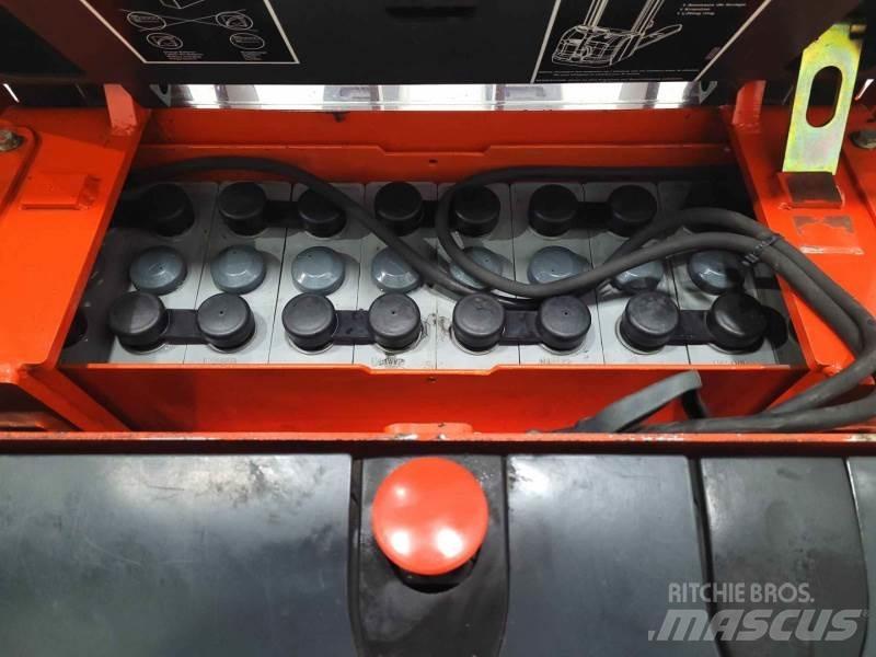 Linde L14 شاحنات مناولة ذات منصة نقالة يدوية