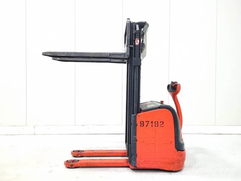 Linde L14 شاحنات مناولة ذات منصة نقالة يدوية
