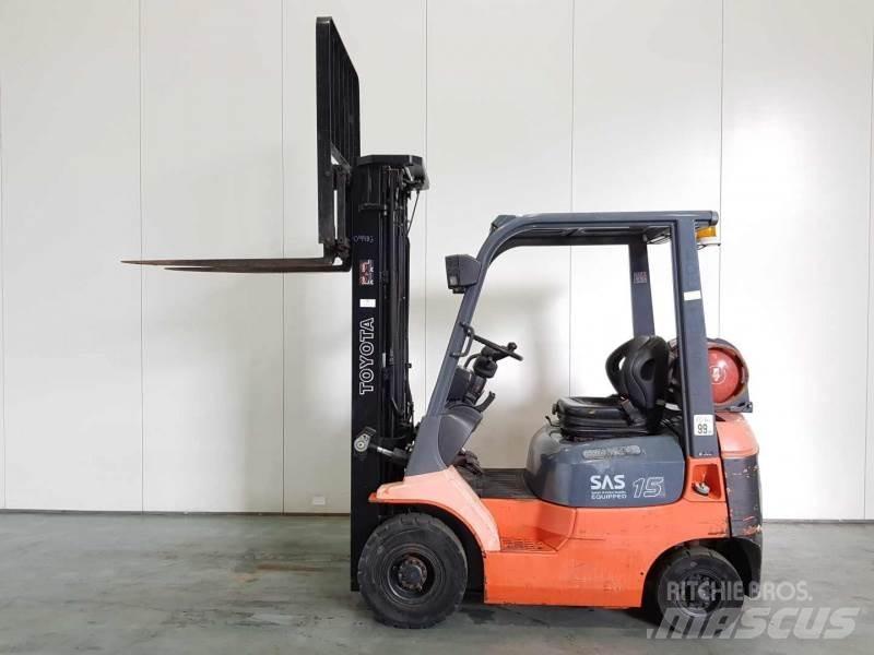 Toyota 42-7FGF15 شاحنات LPG