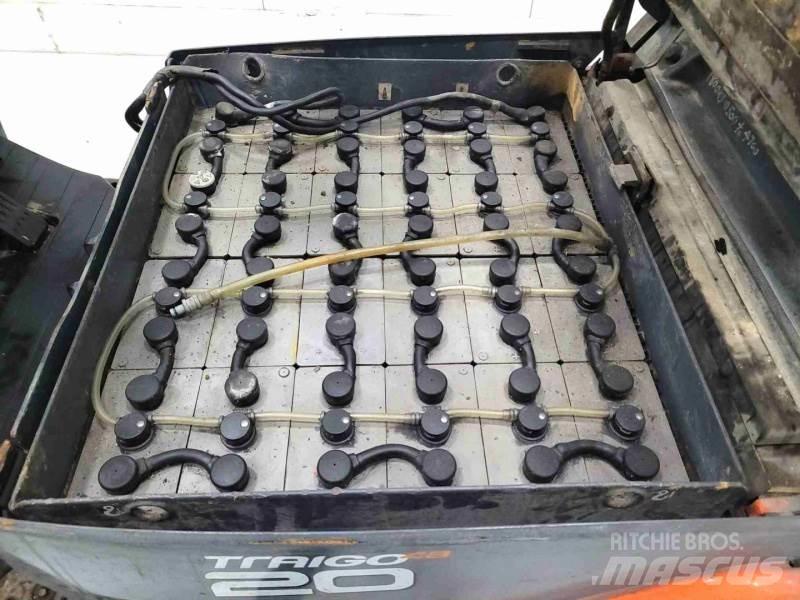 Toyota 8FBMT20 شاحنات ذات رافعات شوكية تعمل بالكهرباء