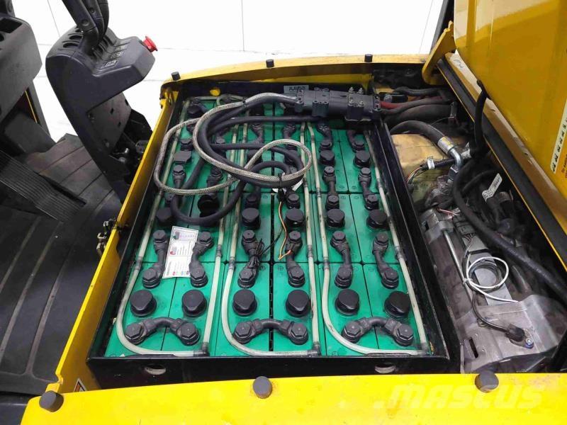 Yale ERP16VT شاحنات ذات رافعات شوكية - أخرى