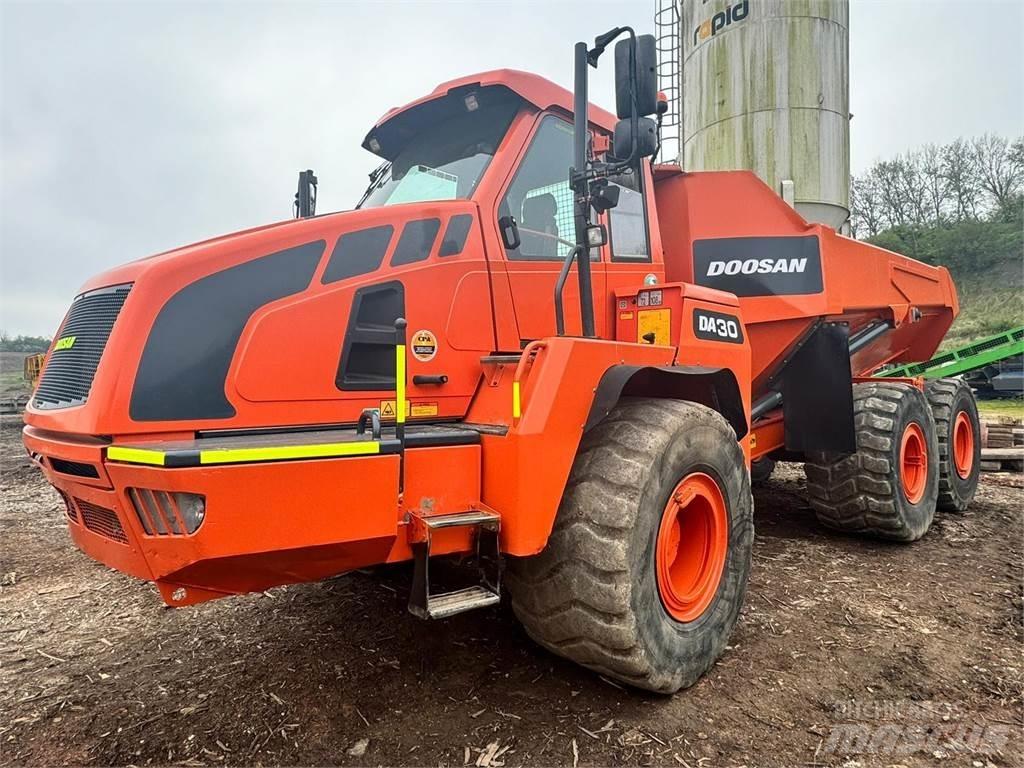 Doosan DA30 ساحبات مفصلية