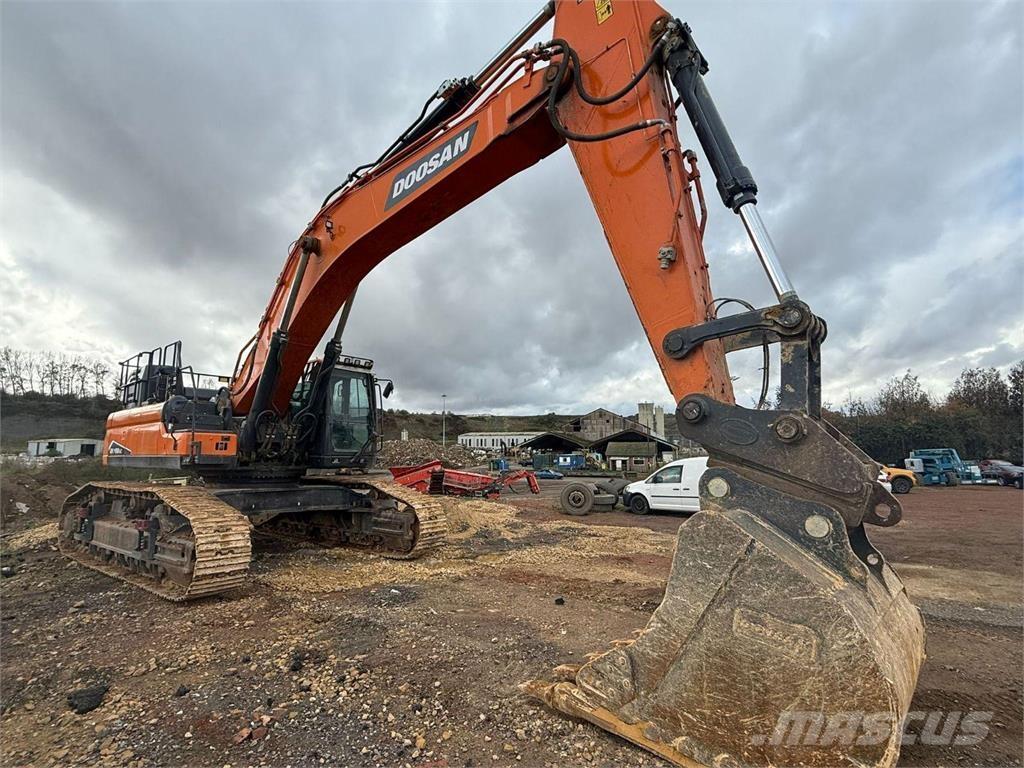 Doosan DX490LC-7K حفارات زحافة