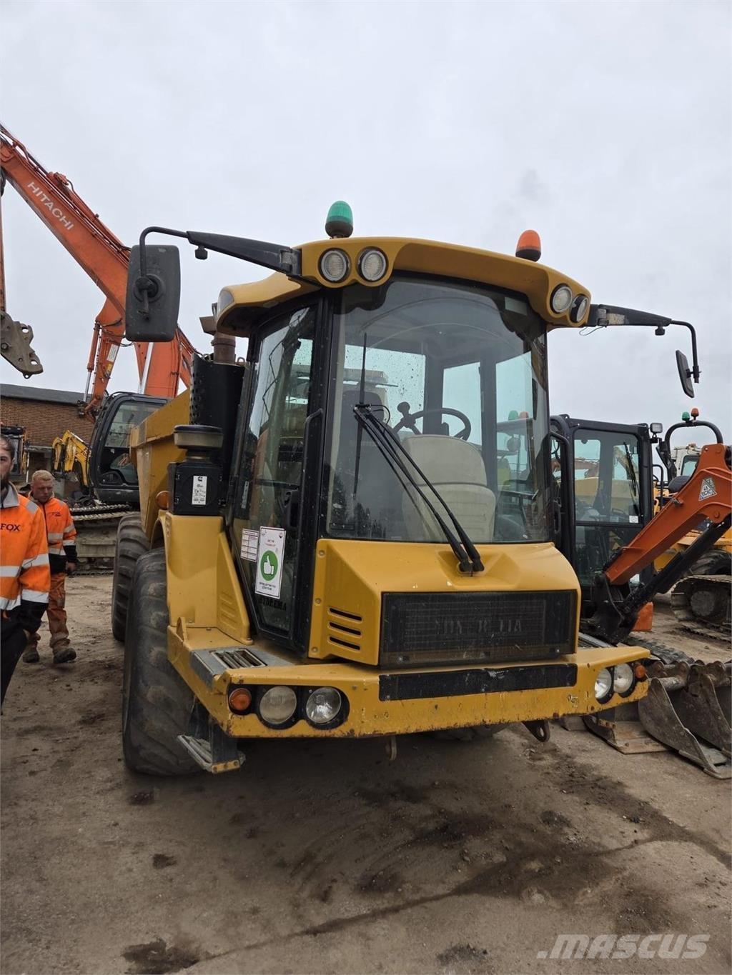 Hydrema 912F ساحبات مفصلية