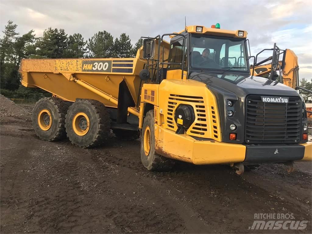 Komatsu HM300-5 ساحبات مفصلية