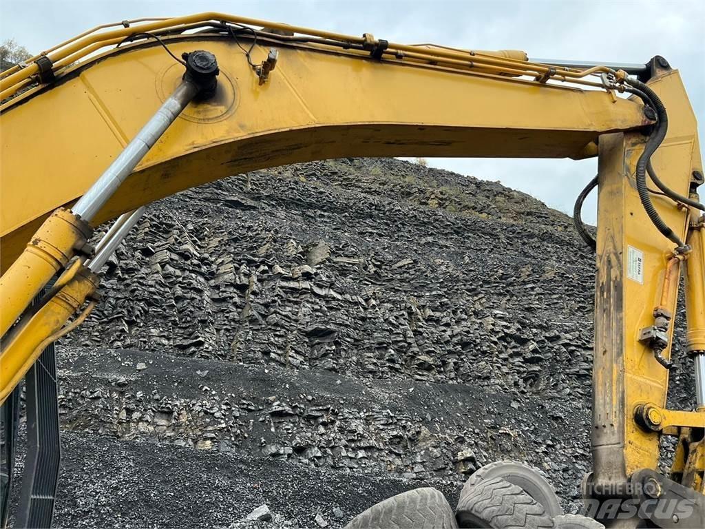 Komatsu PC360LC-10 حفارات زحافة