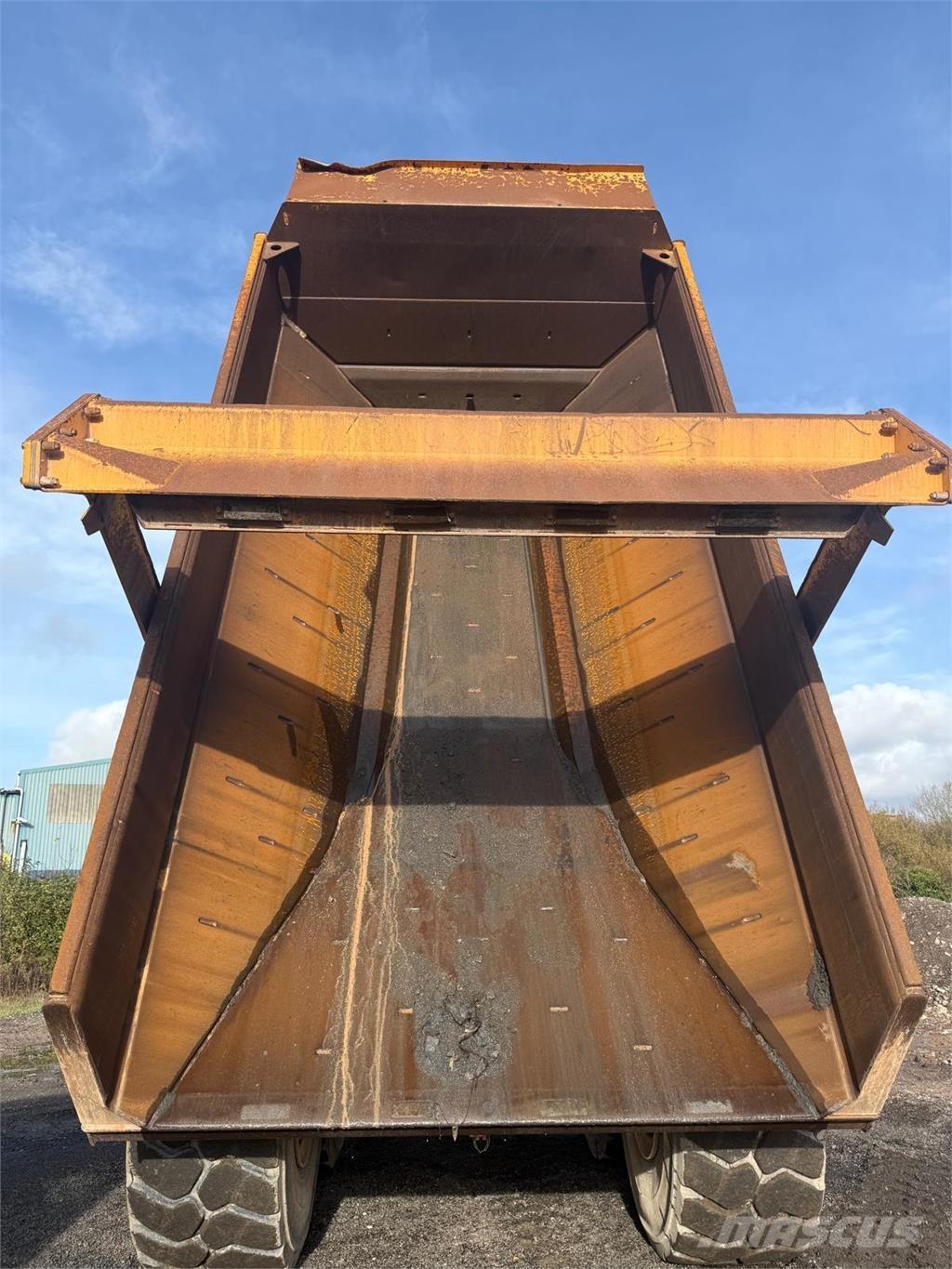 Volvo A40F ساحبات مفصلية