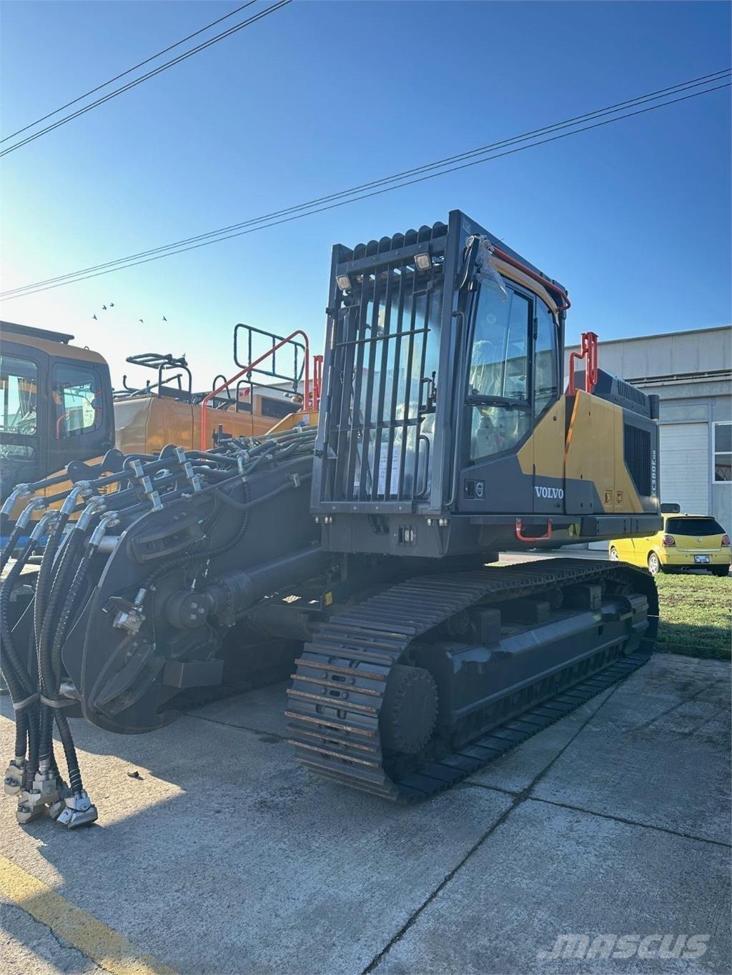 Volvo EC380EHR حفارات هدم