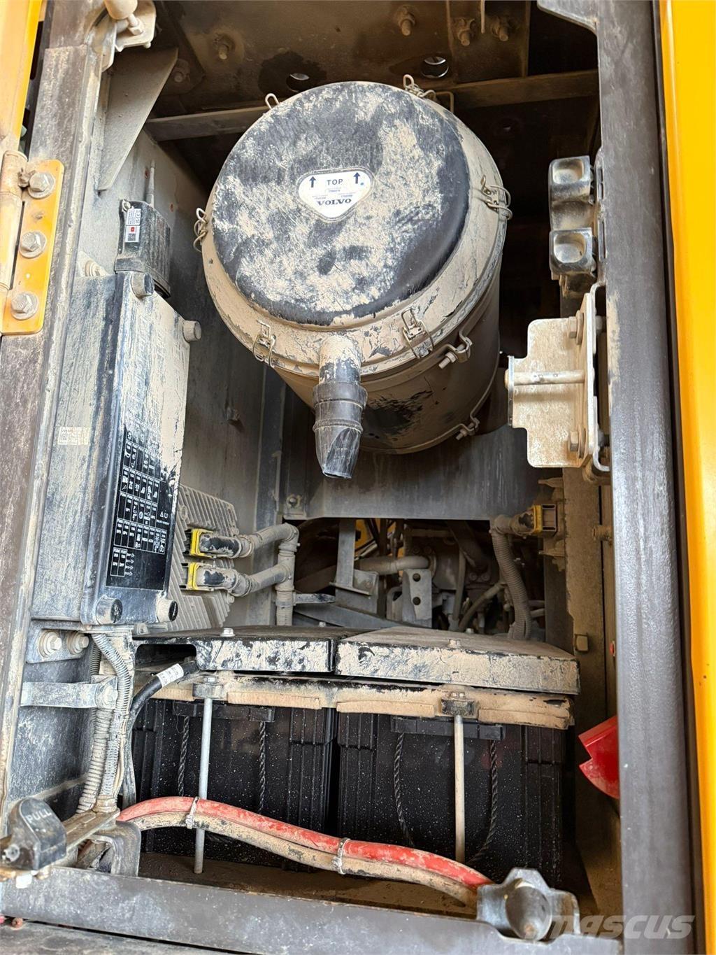 Volvo EC380EL حفارات زحافة