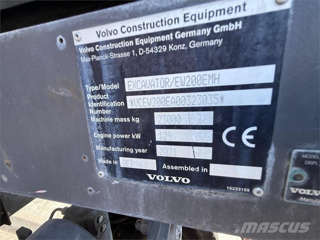 Volvo EW200E مناولات متداخلة