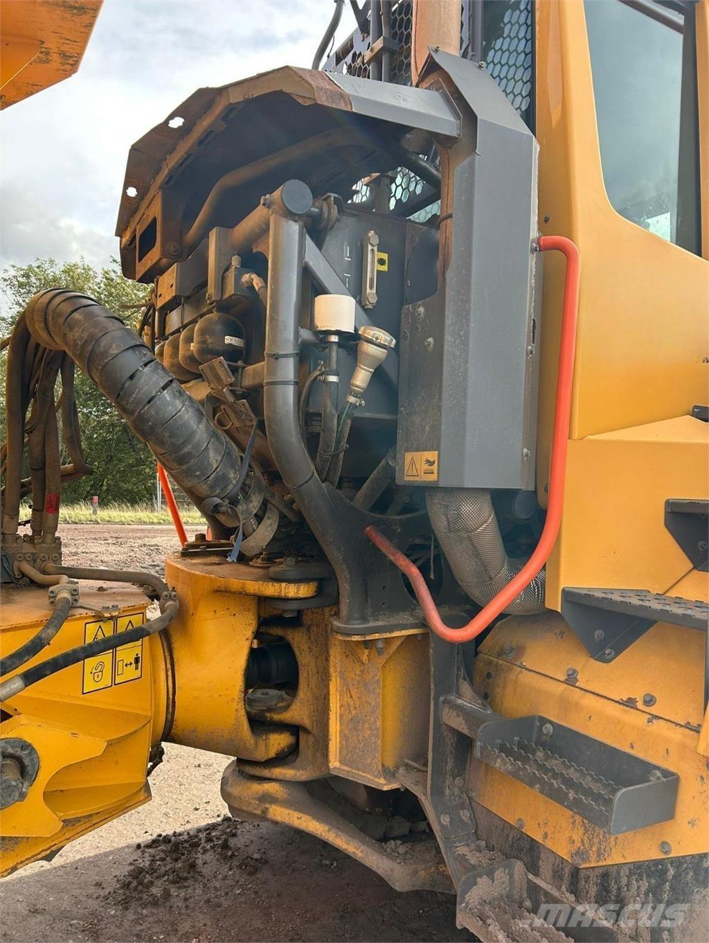 Volvo HAULER A25G ساحبات مفصلية