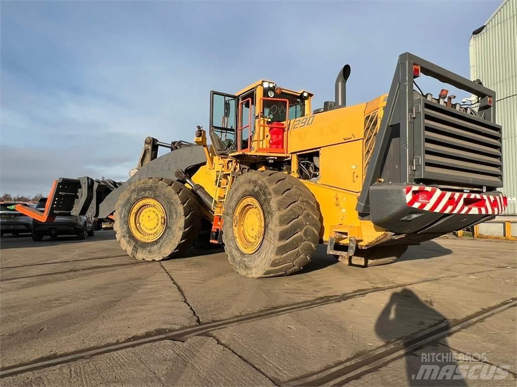 Volvo L350F لوادر بعجل