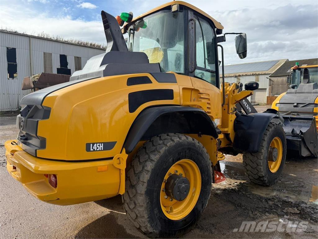 Volvo L45H لوادر بعجل